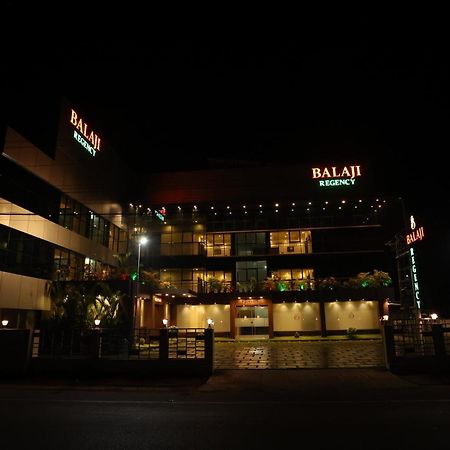 Balaji Regency Kanhangad Kannangad Luaran gambar