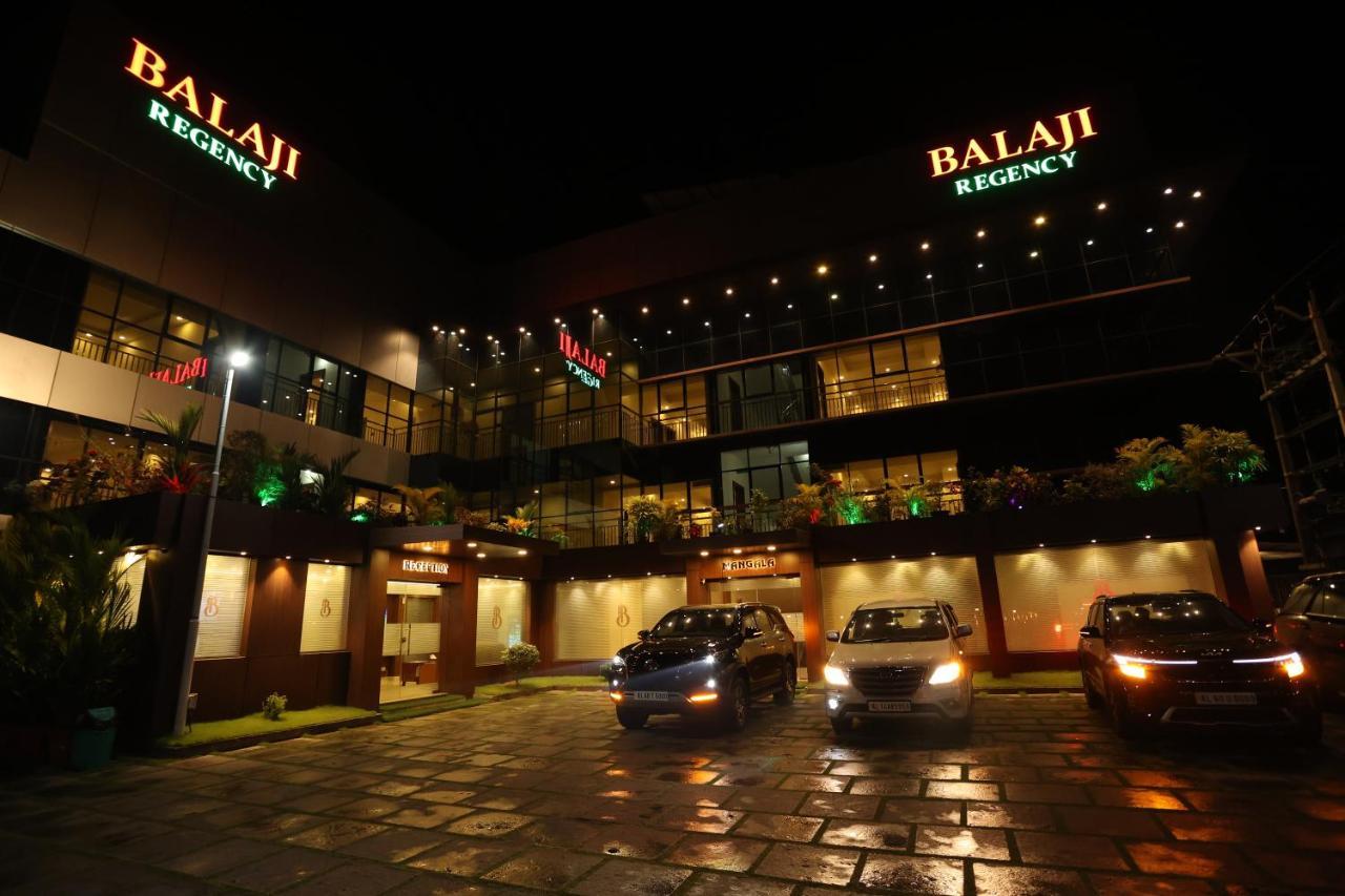 Balaji Regency Kanhangad Kannangad Luaran gambar