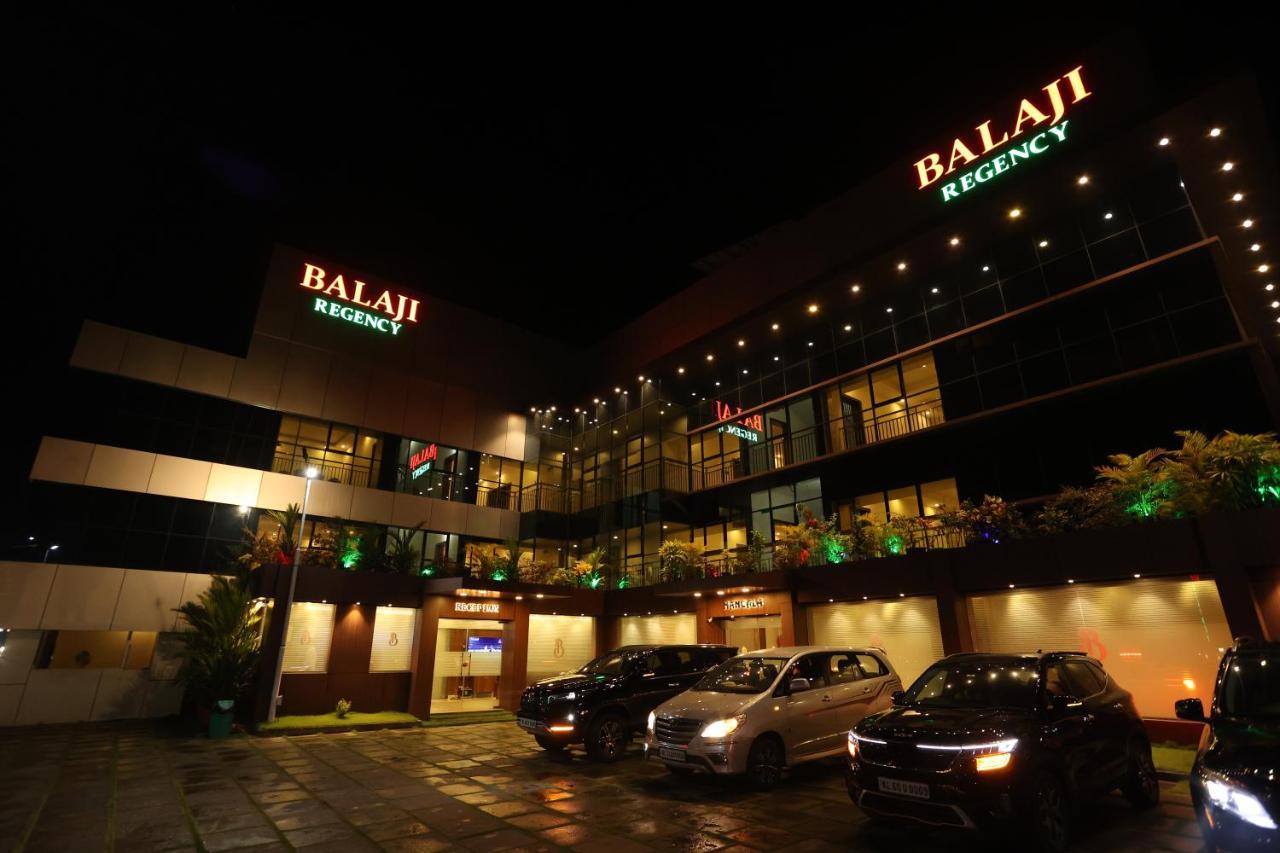 Balaji Regency Kanhangad Kannangad Luaran gambar