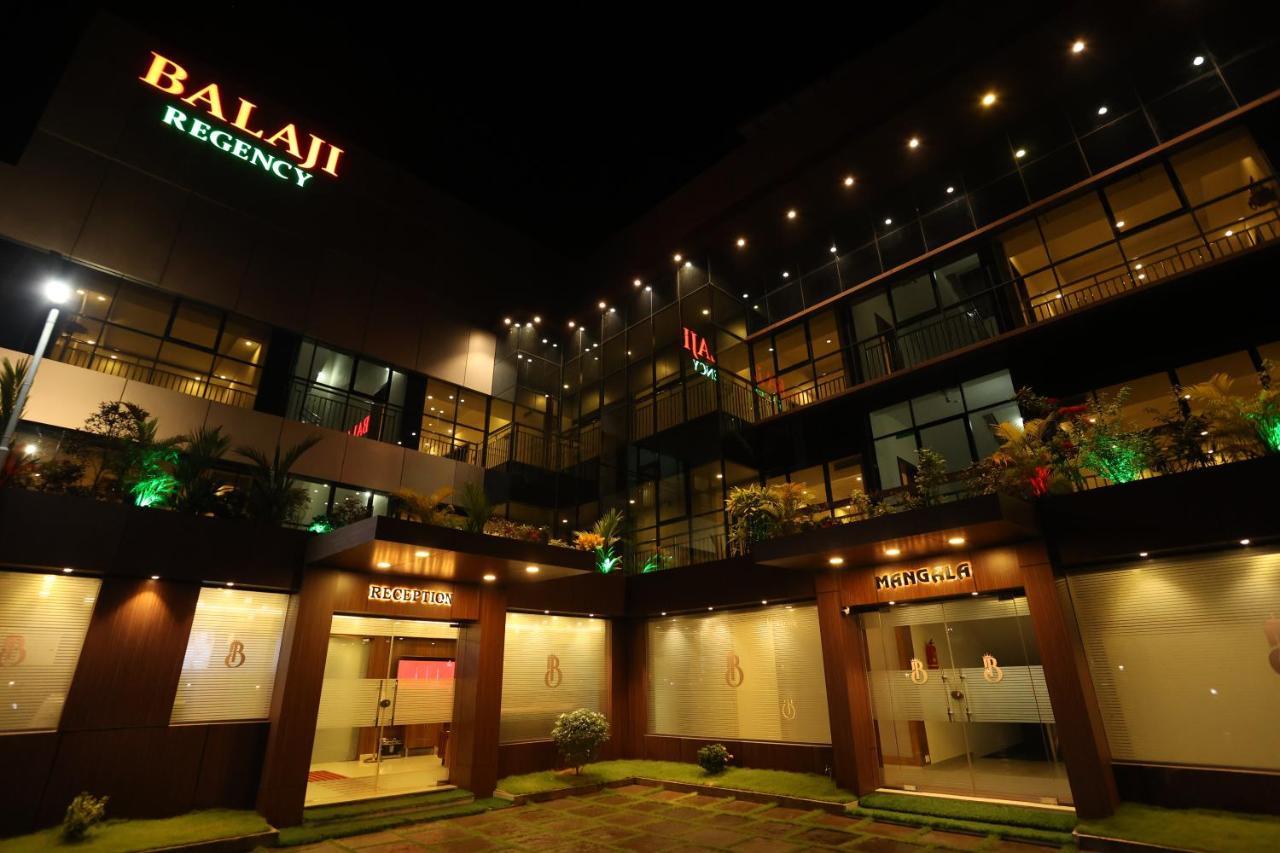 Balaji Regency Kanhangad Kannangad Luaran gambar